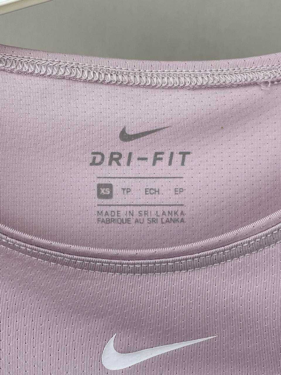 ХС Жіноча спортивна футболка Nike dri-fit оригинал
