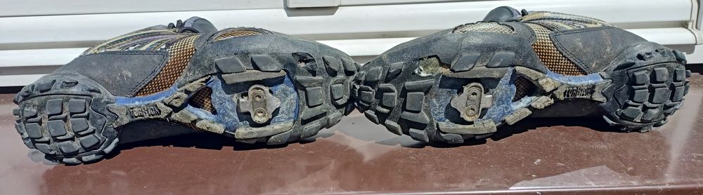 Buty MTB rowerowe 42 2/3