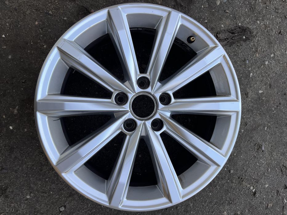 Volkswagen Passat frlga aluminiowa 7.0x17 5x112 ET40