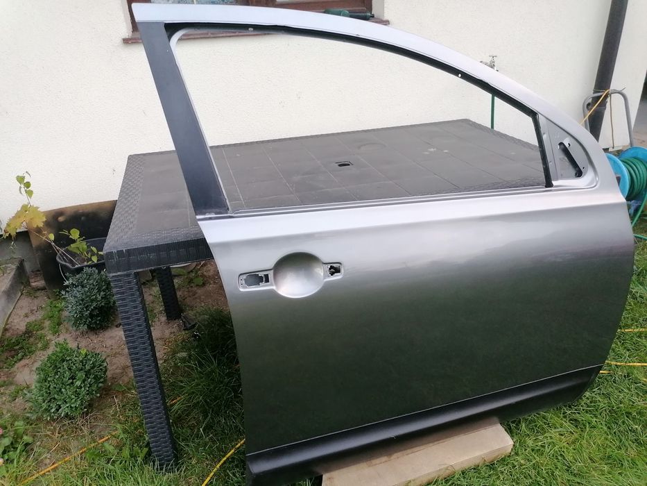 Drzwi prawy przód Qashqai +2