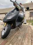 Продам швидкий і надійний мопед Suzuki ZZ у чудовому стані!