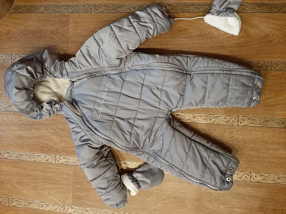 Дитячий зимовий комбінезон