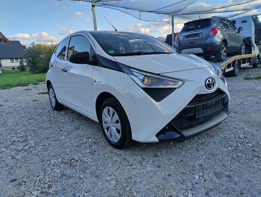 Toyota Aygo 2020r 1,0 Benz 47000km Klima 2 koła zima
