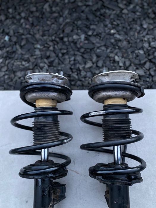 Стійки передній Стойки БМВ Е46 MONRO стійки стойки бмв е46