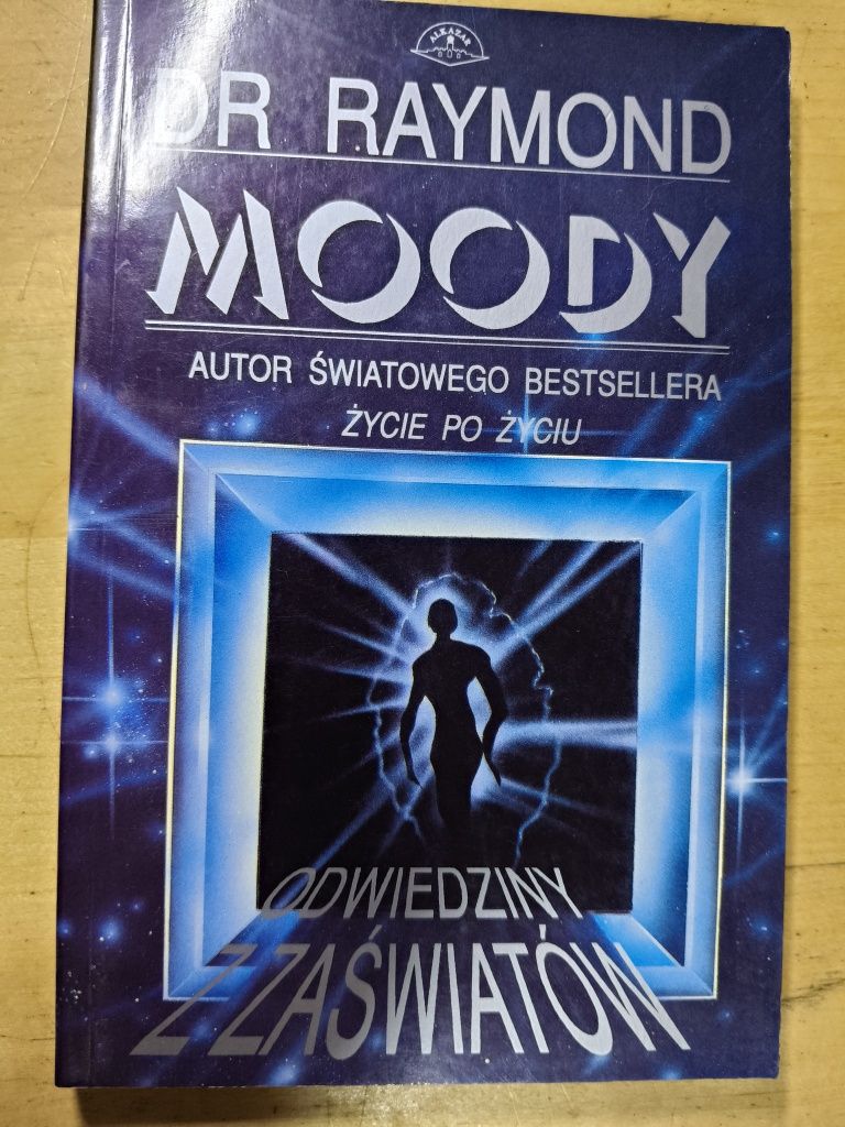 Raymond Moody - Odwiedziny z zaświatów