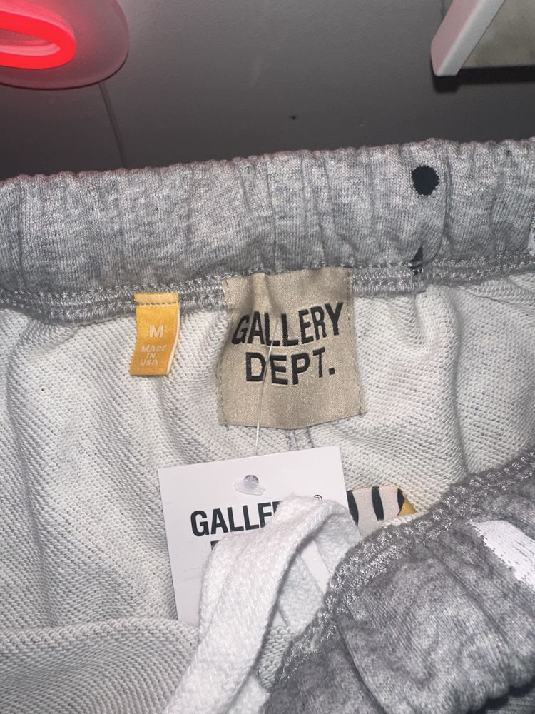 G dept shorts size M fit S