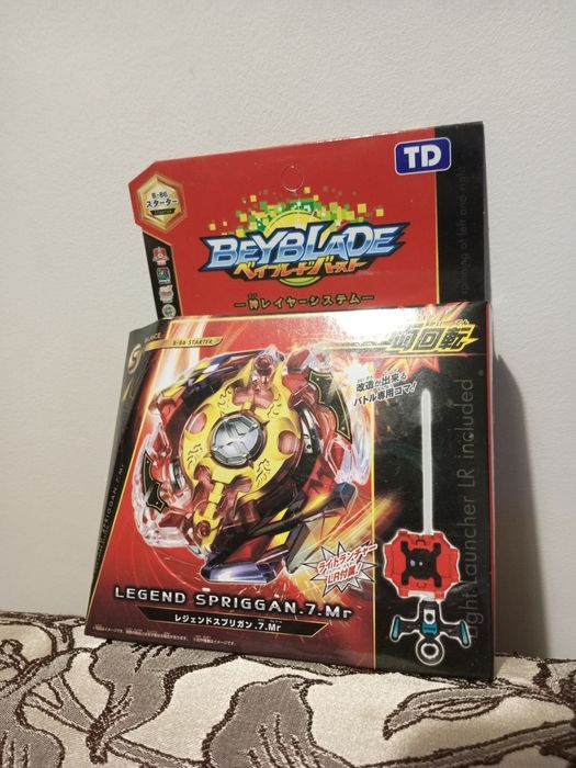 Бейблейд спрайзен новый