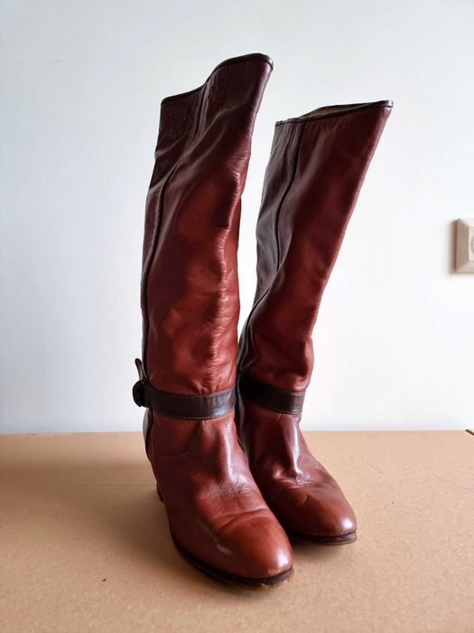 Botas altas vintage em pele castanha 37