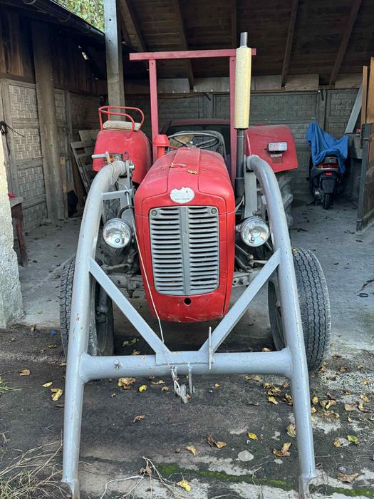 Sprzedam Zetora 5718