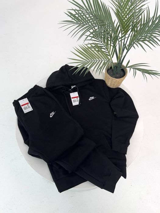 Зимний мужской спортивный костюм Nike