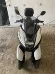 TricityYamaha 125 com 2100Km