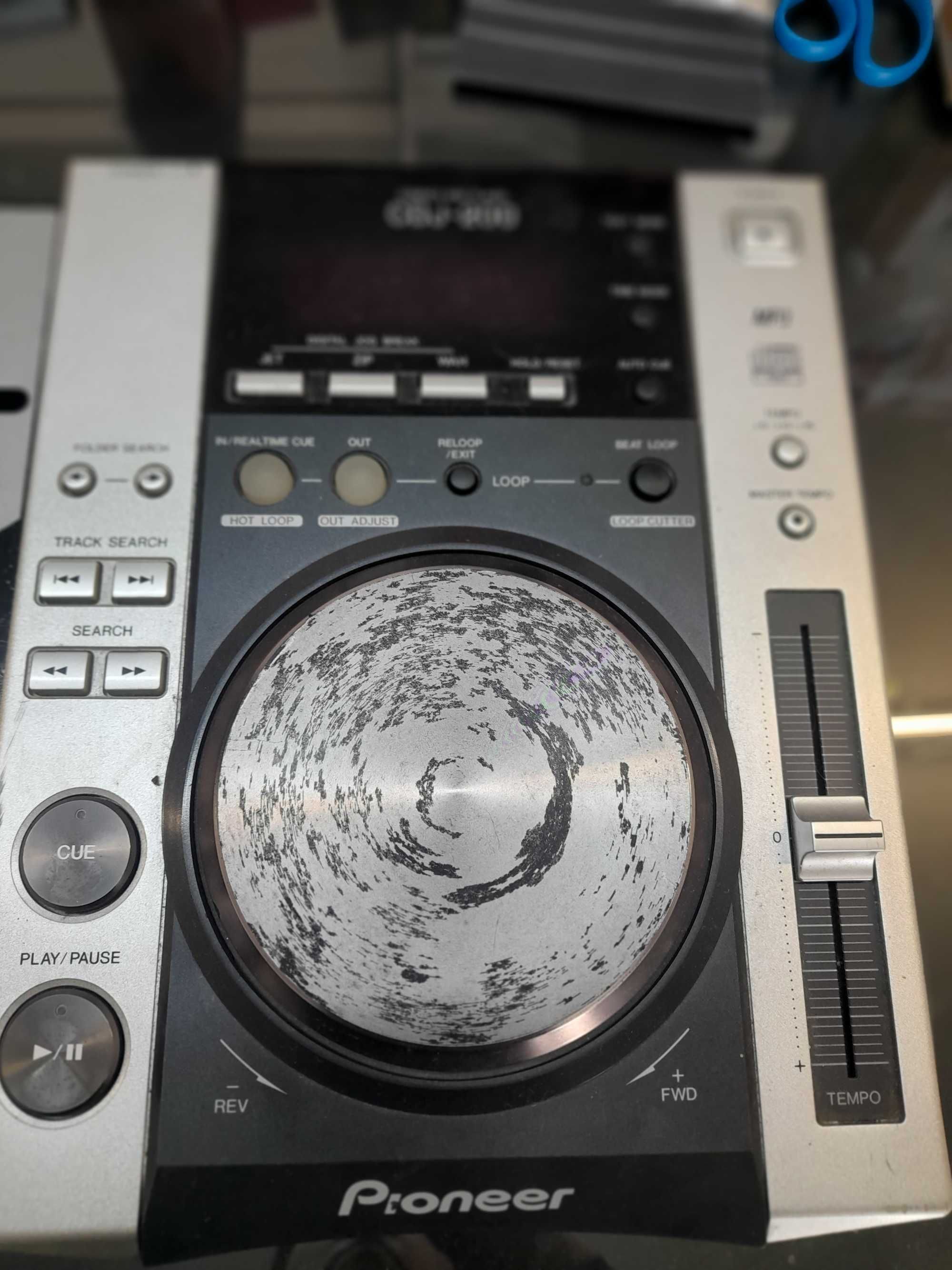 Leitores pioneer 200 e mesa numark