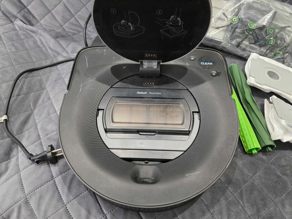 iRobot Roomba S9+ Stacja Clean Base