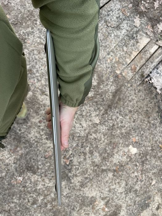 MacBook Air 13 2017 MacOs Sequoia 8Gb 128Gb  Відмінний стан Макбук