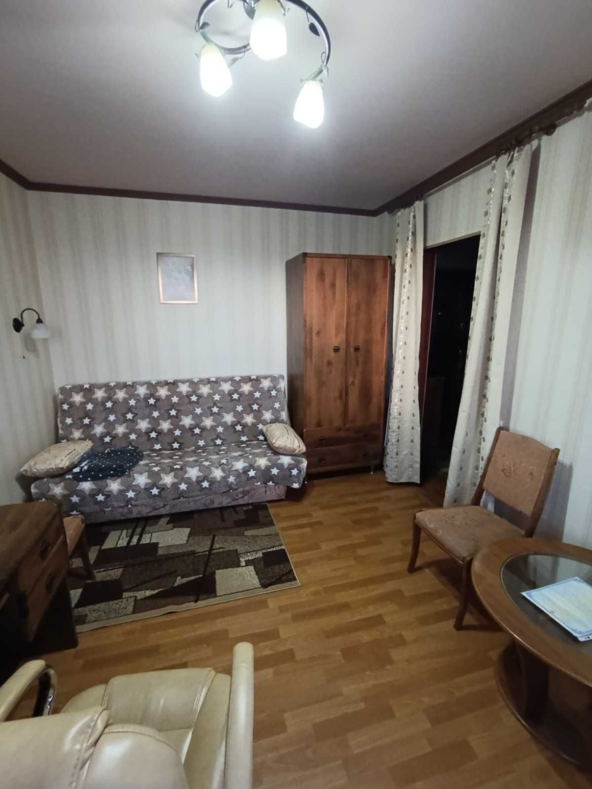 Продам 1 к.кв. м. Наукова, Ботанічний сад, Саржин Яр