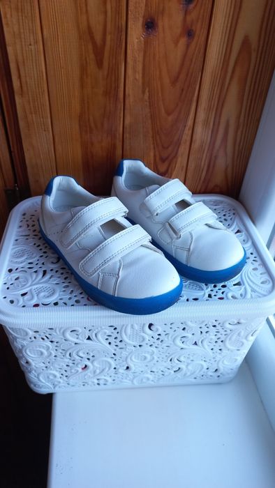 Кросівки  білі для хлопчика