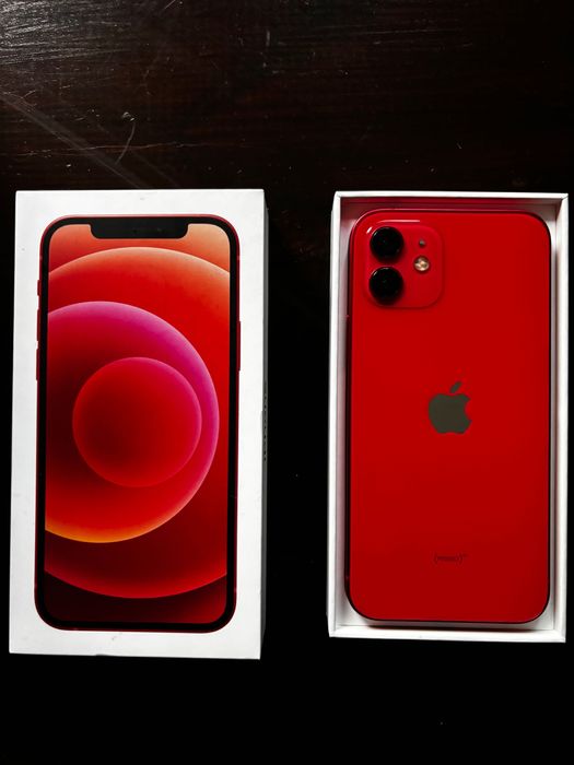 iPhone 12 czerwony