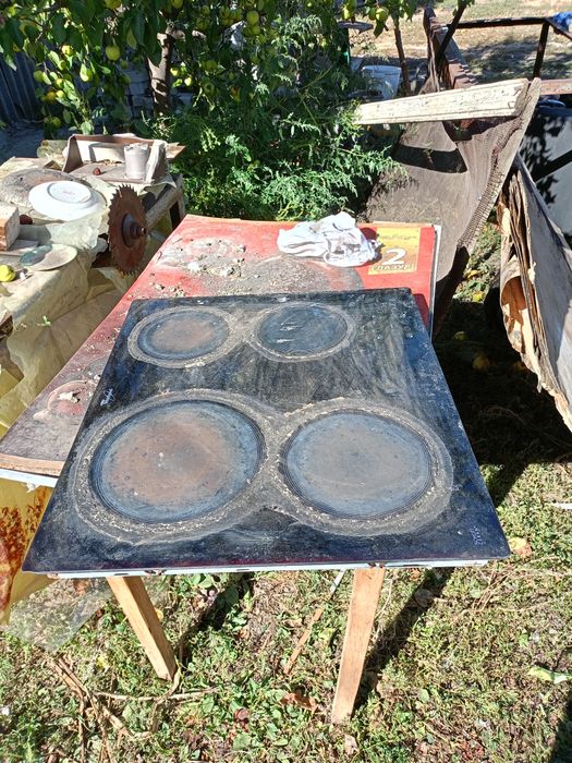 Продам варочную електроплиту