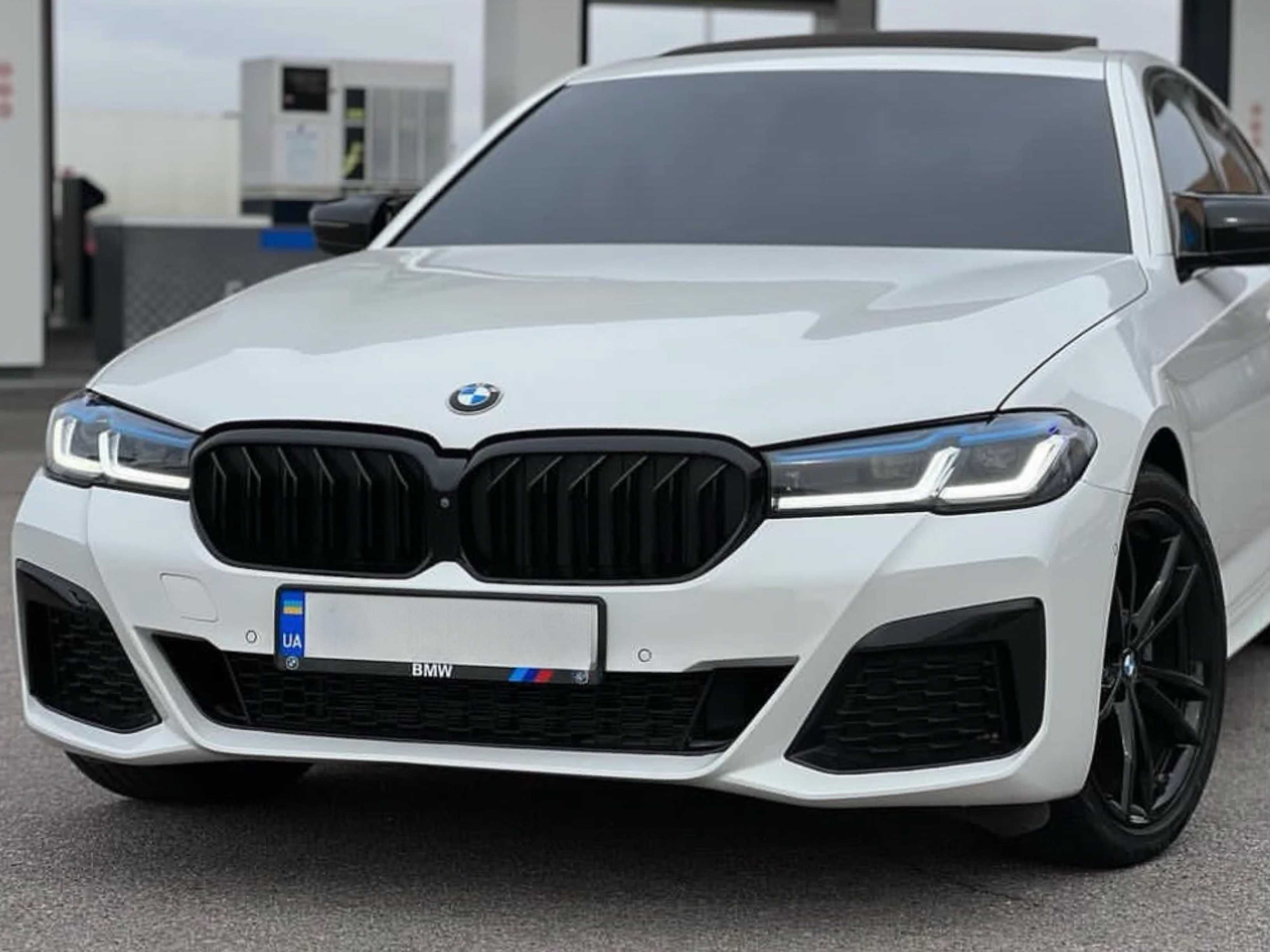 BMW 5 G30 2016- Обвес рест M paket LCI 2020+ бампер фары пороги бмв г