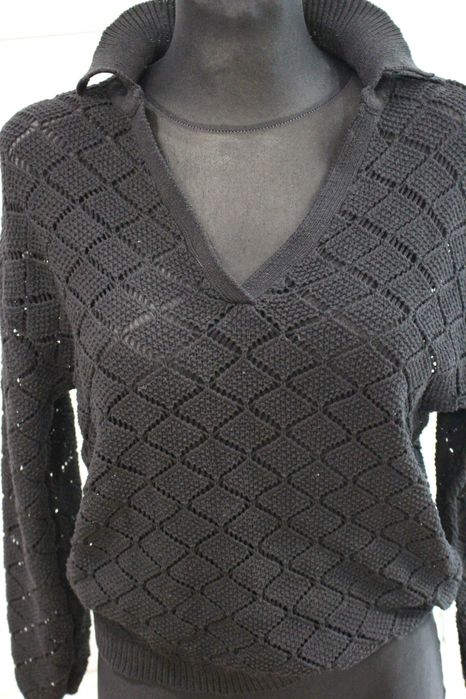 czarny, ażurowy sweter z kołnierzykiem S