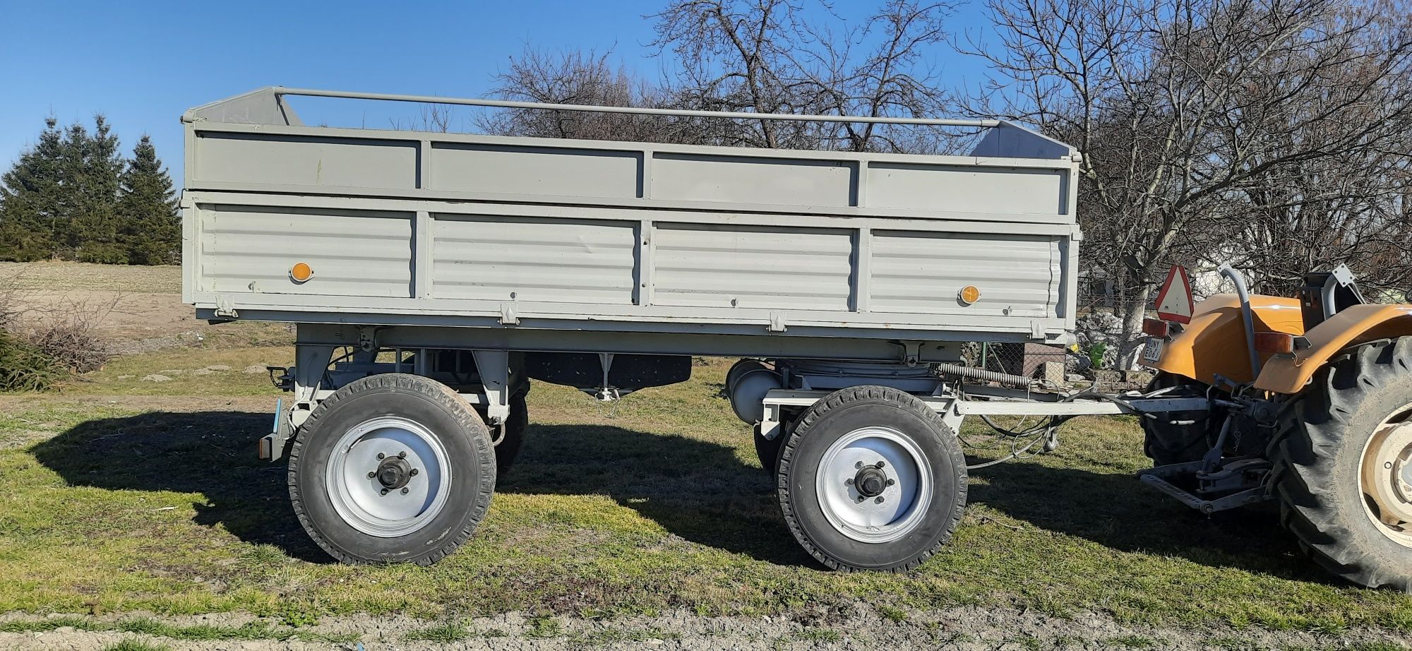 Przyczepa rolnicza D732 D46 D47 Wywrotka na 2 strony