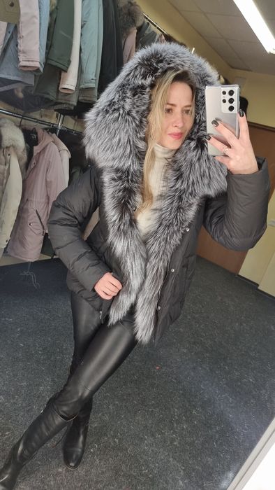 зимовий пуховик з хутром чорнобурки , пух,  пуховик с мехом