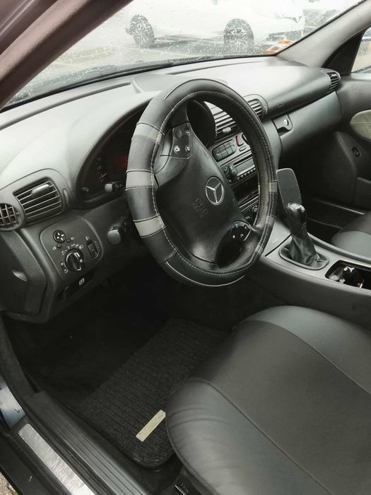 Mercedes Benz C220 CDI