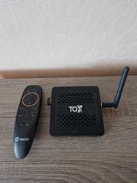 Смарт TV приставка Android  Box Tox1