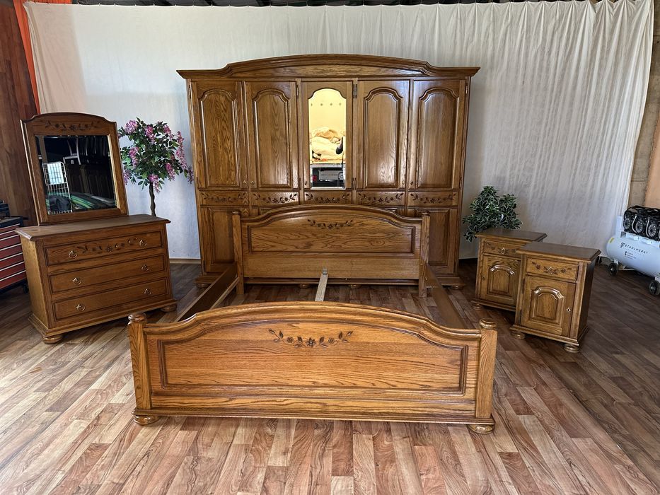 Дубова спальня з Німеччини