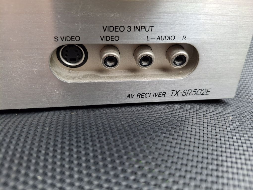 Amplituner Onkyo TX-SR502E