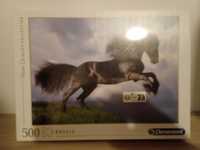 Nowe włoskie puzzle Clementoni czarny koń 500 elementów 49x36 cm