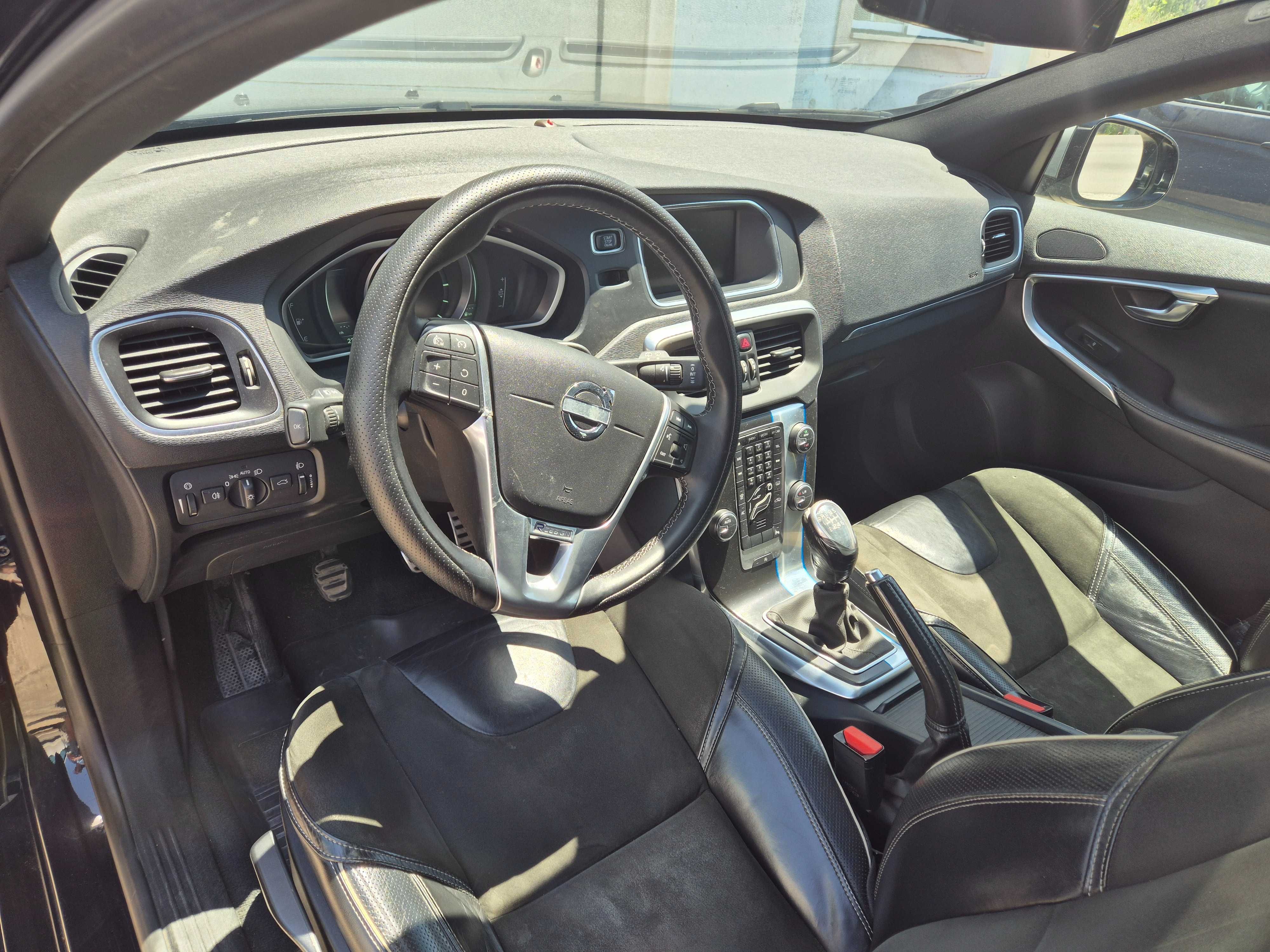 Volvo V40 1.6 D2 R-Design 2013
