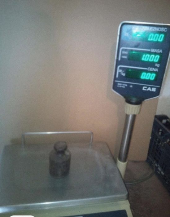 Waga sklepowa CAS
Maksymalne obciążenie 15 kg.
w=