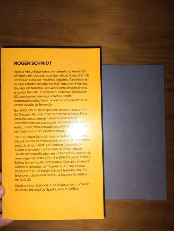 Livro Roger Schmidt