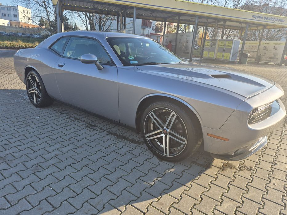 Dodge Challenger 3.6 Benzyna 2015 Rok