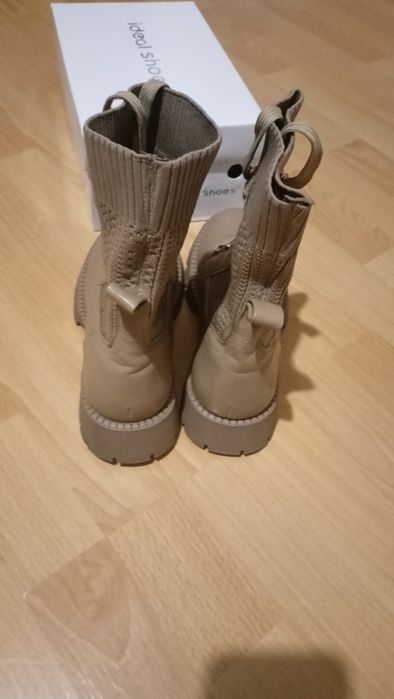 Buty damskie zimowe