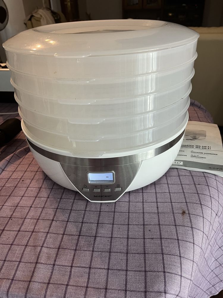 Máquina Desidratadora de Fruta SilverCrest (Lidl) – Como Nova