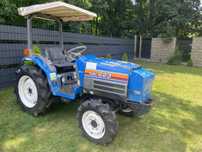 Traktorek Isski TF 223