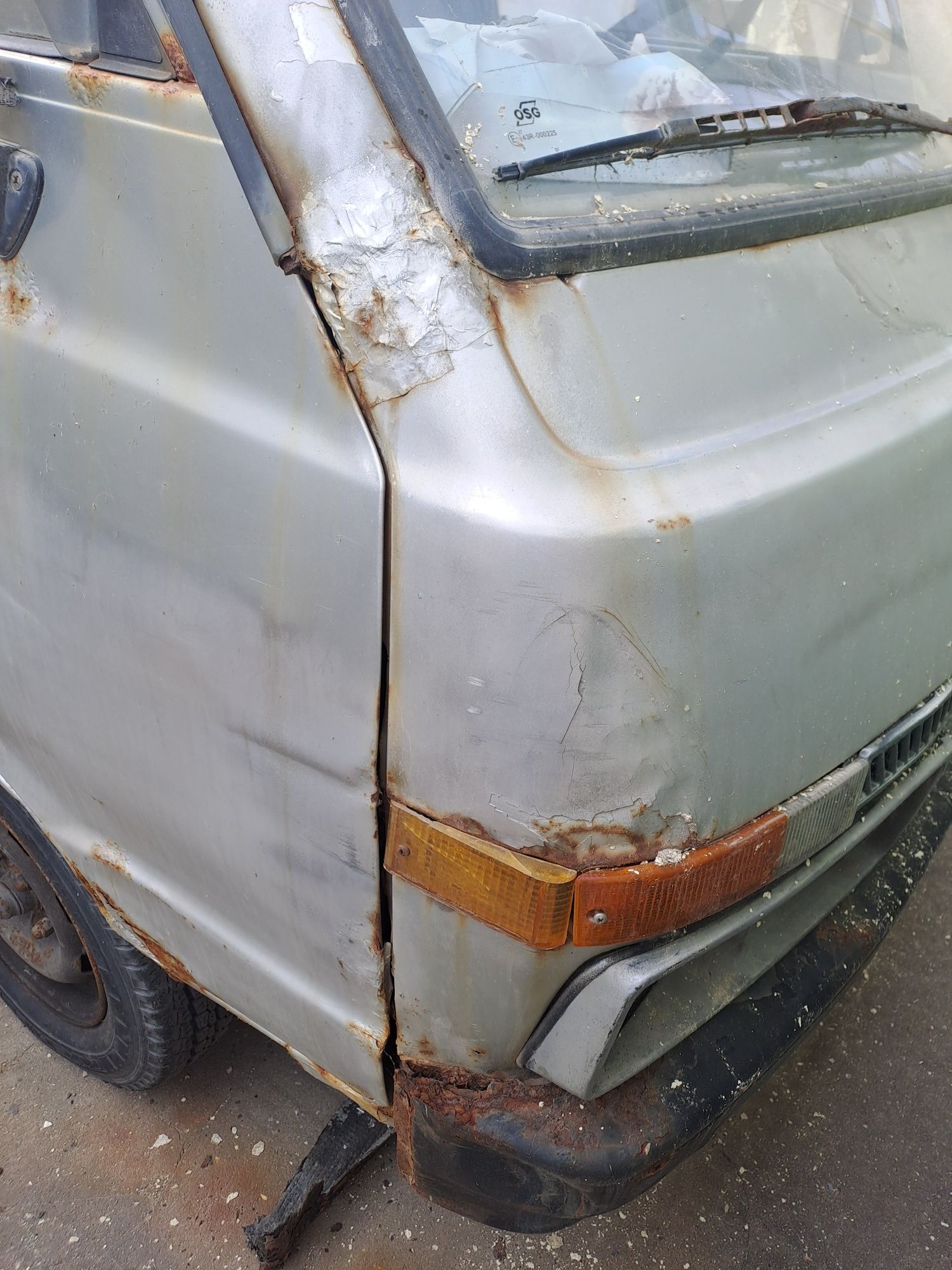 Nissan Vanette MiniBus Bel C220