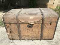 Stary kufer skrzynia przedwojenne zabytkowe