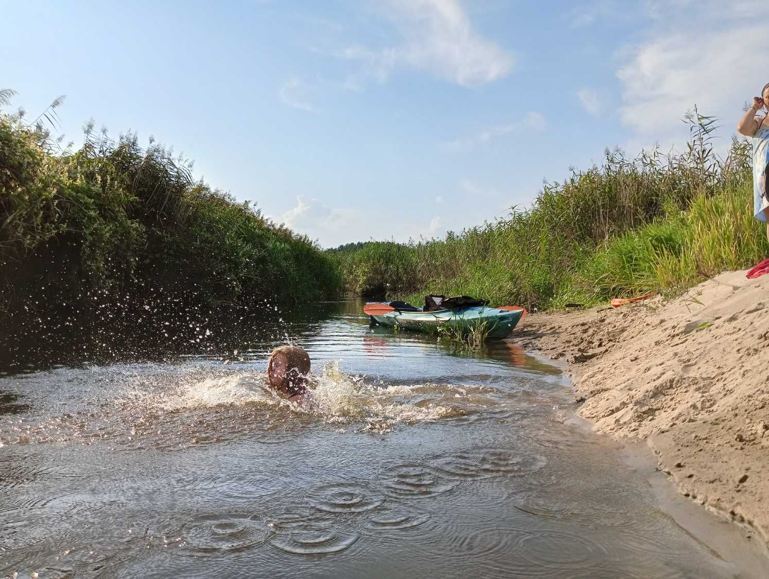 Wypożyczalnia kajaków, Spływy kajakowe rzeką Narew, Kajakiem po Narwi