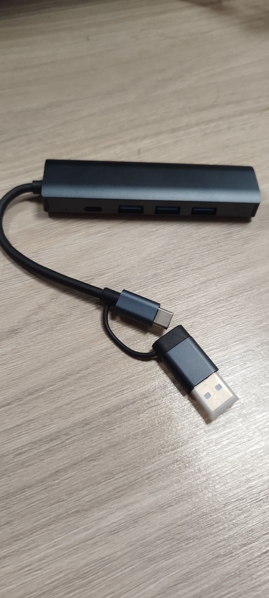 USB-C/USB 5 in 2