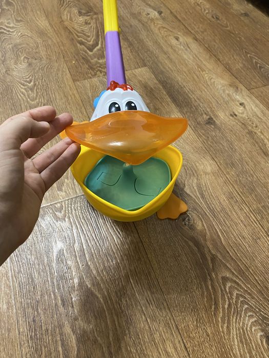 Іграшка-каталка пелікан-витівник Kiddieland