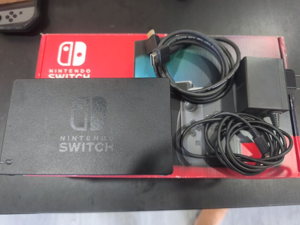 Switch V2 Completo | Cartão 128GB + Cartas Amiibo + Extras
