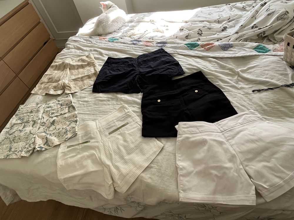 5 Calções/ shorts por 20€