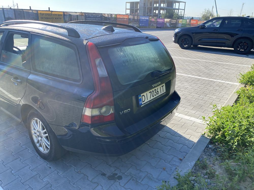 Продам Volvo v50 1.6 D