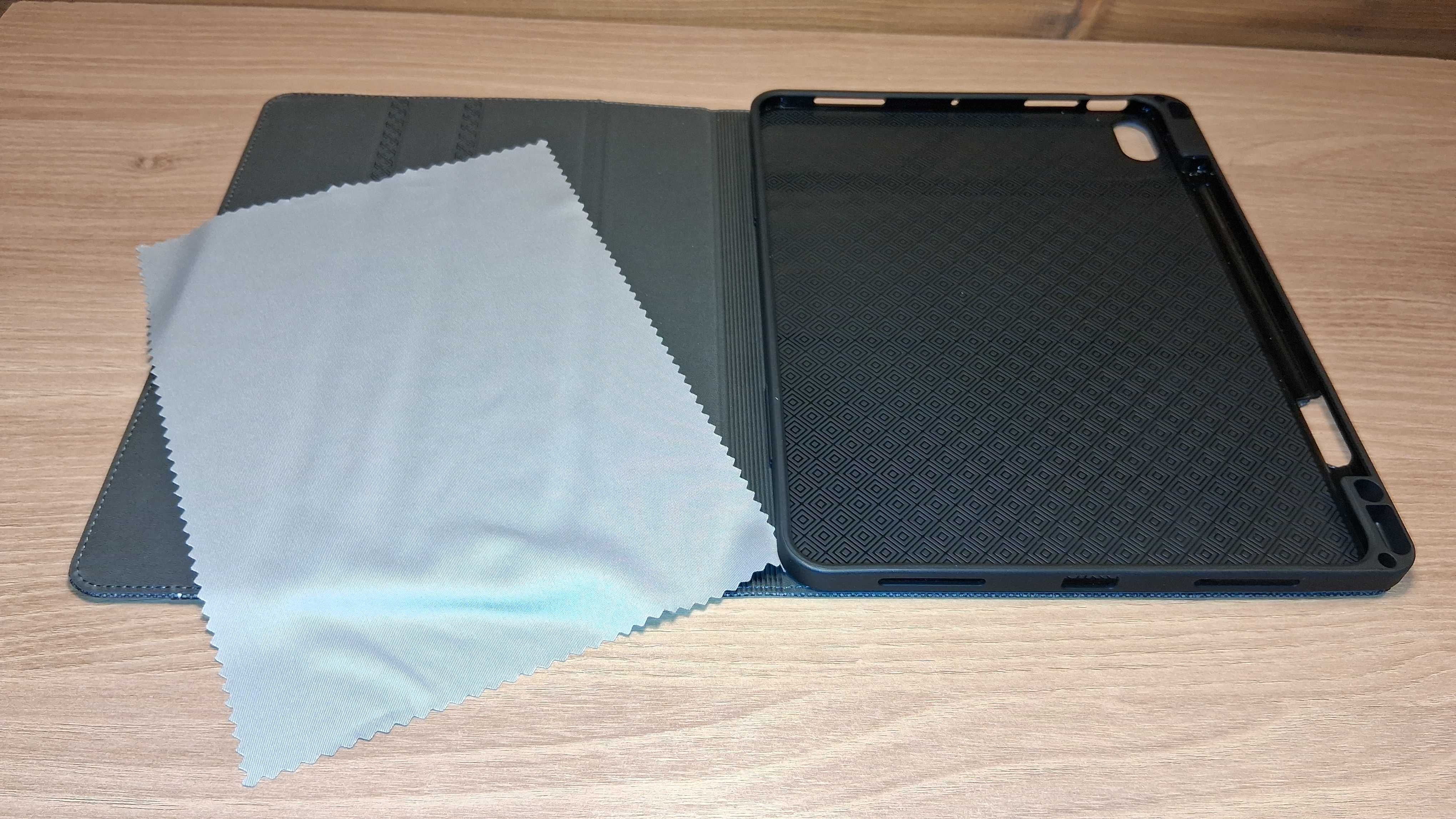 Etui DTH-PANDA Na iPad z Kieszenią i Miejscem Na Rysik