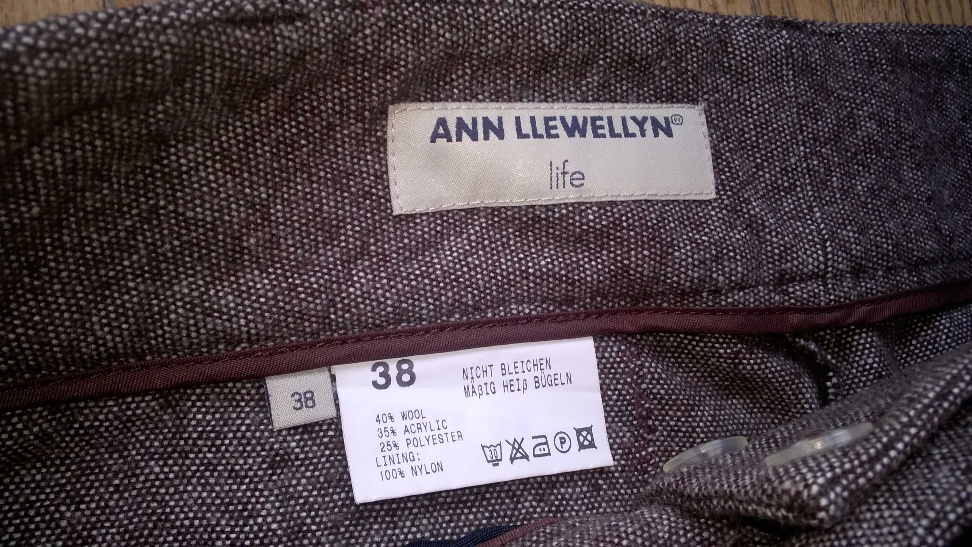 Spodnie Ann Llewellyn, rozmiar 38