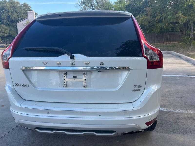 2017  Volvo  XC60