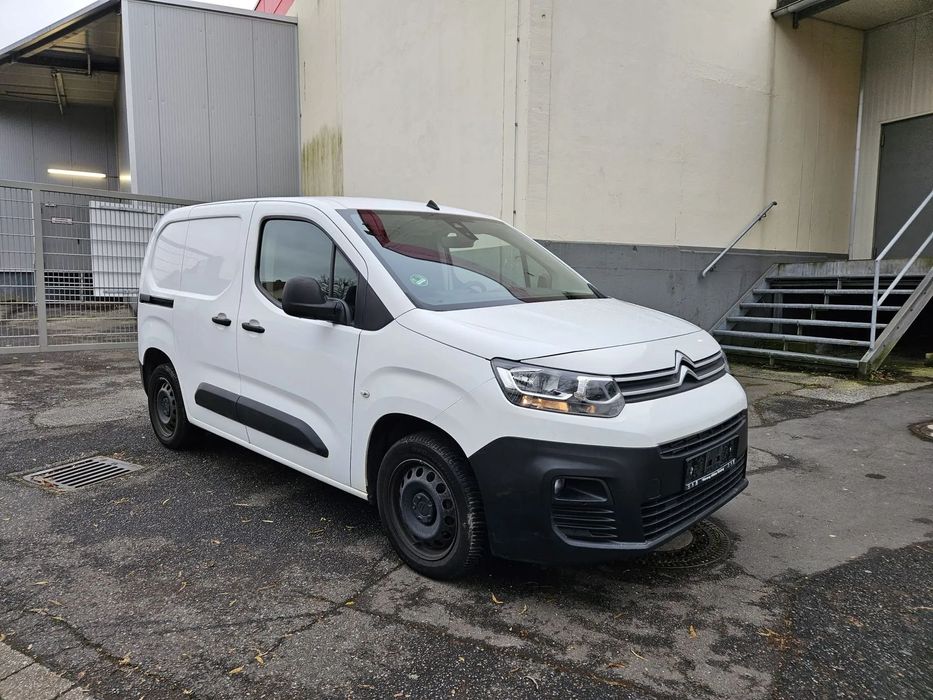 Citroën Berlingo  1.5Hdi  Standart Pro 3Lug  AC TEL CC